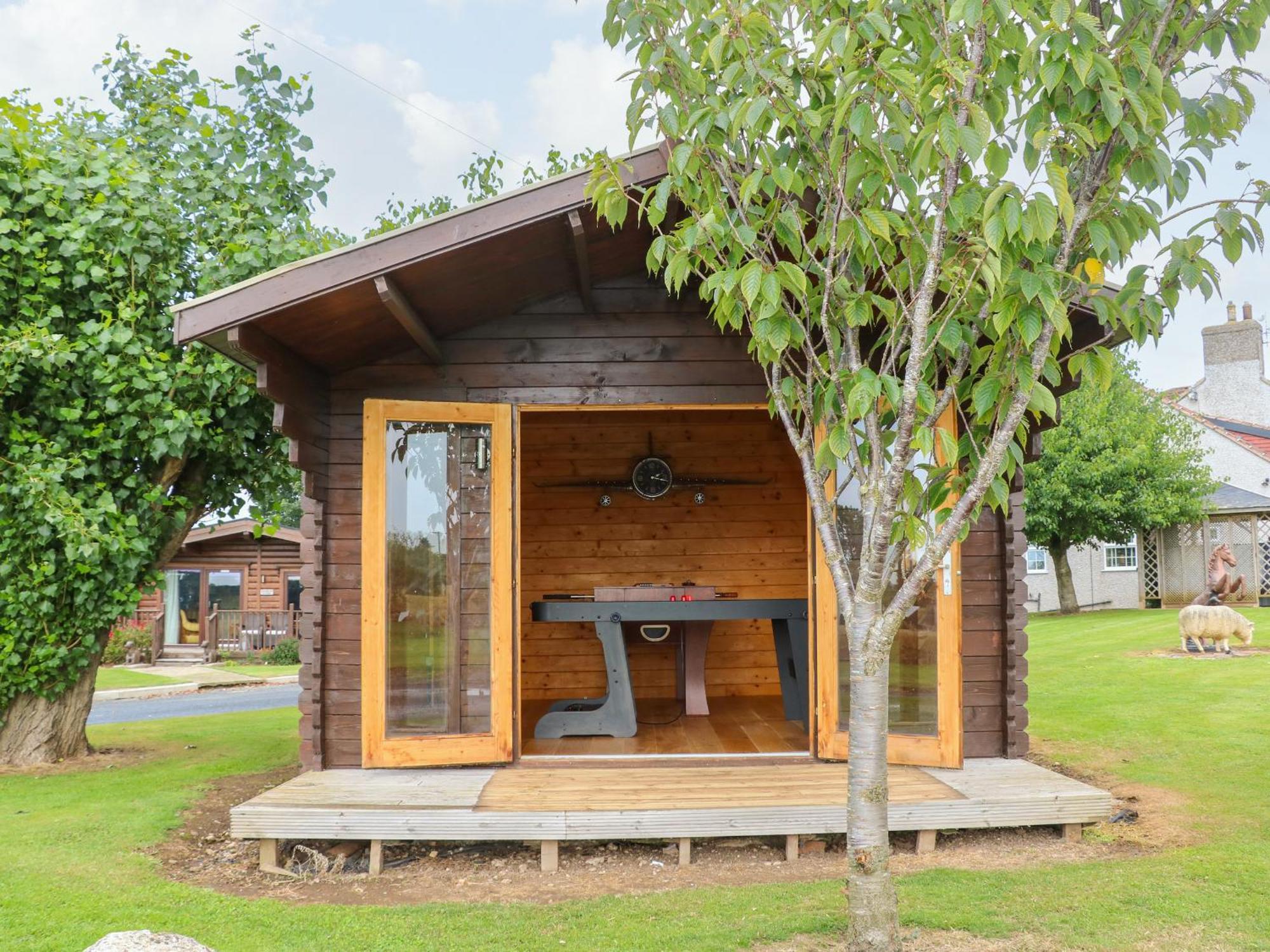 Cornfield Villa Норталeртън Екстериор снимка